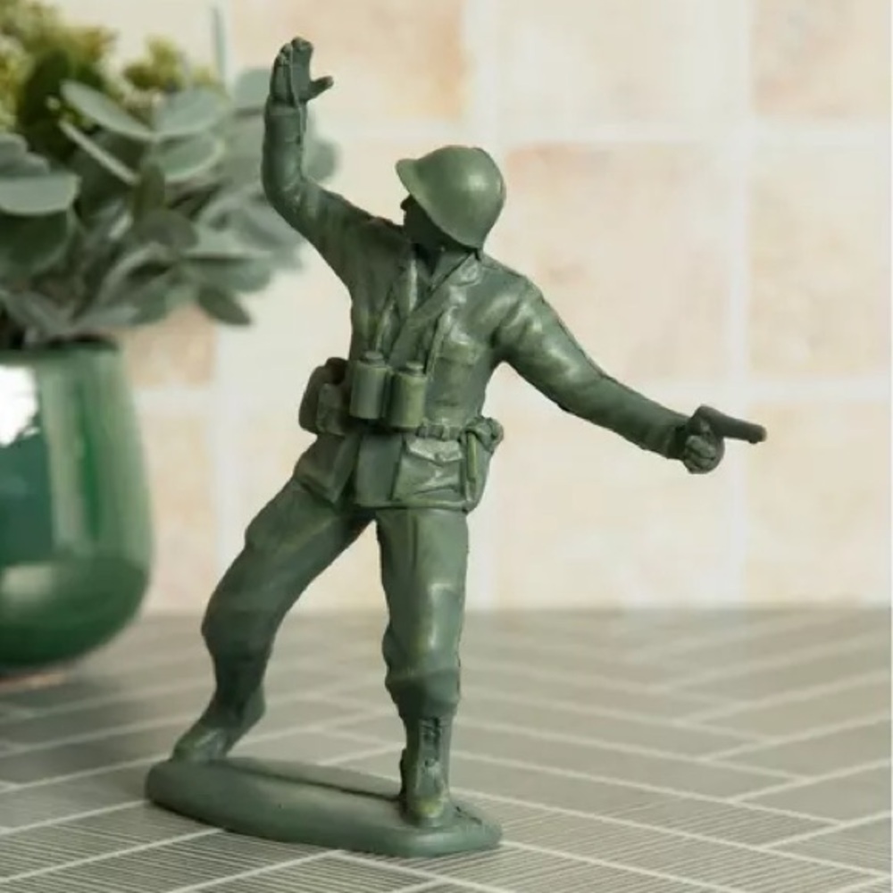 (2) Green Waving Soldier Figurine